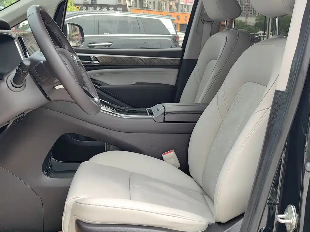 TRUMPCHI M8 2022