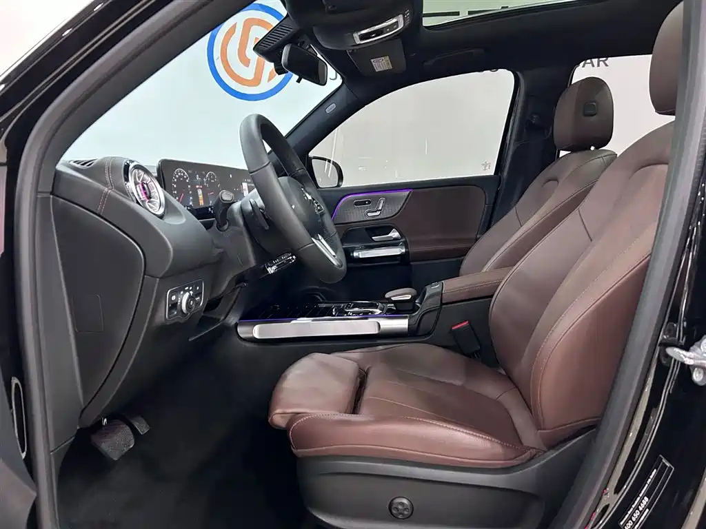 MERCEDES BENZ GLB 2022