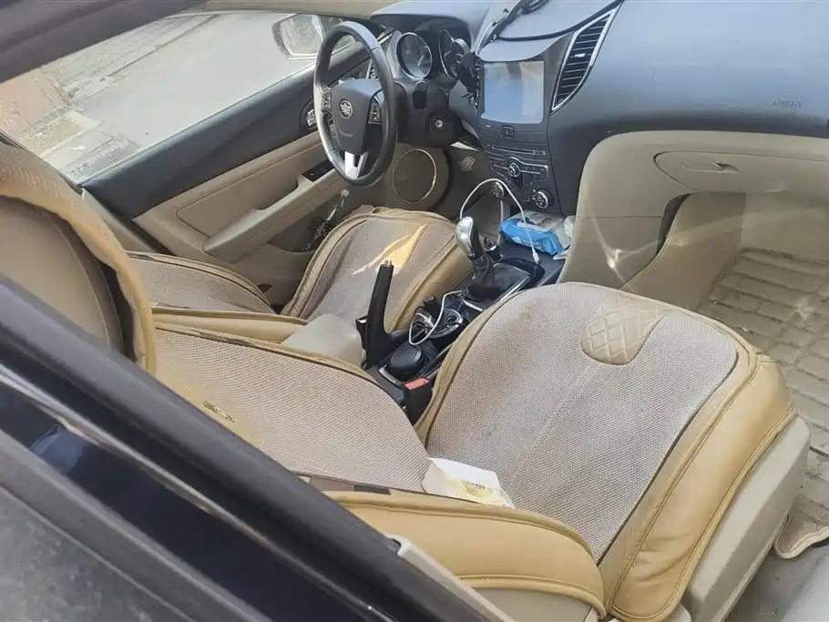 BESTURN B50 2015