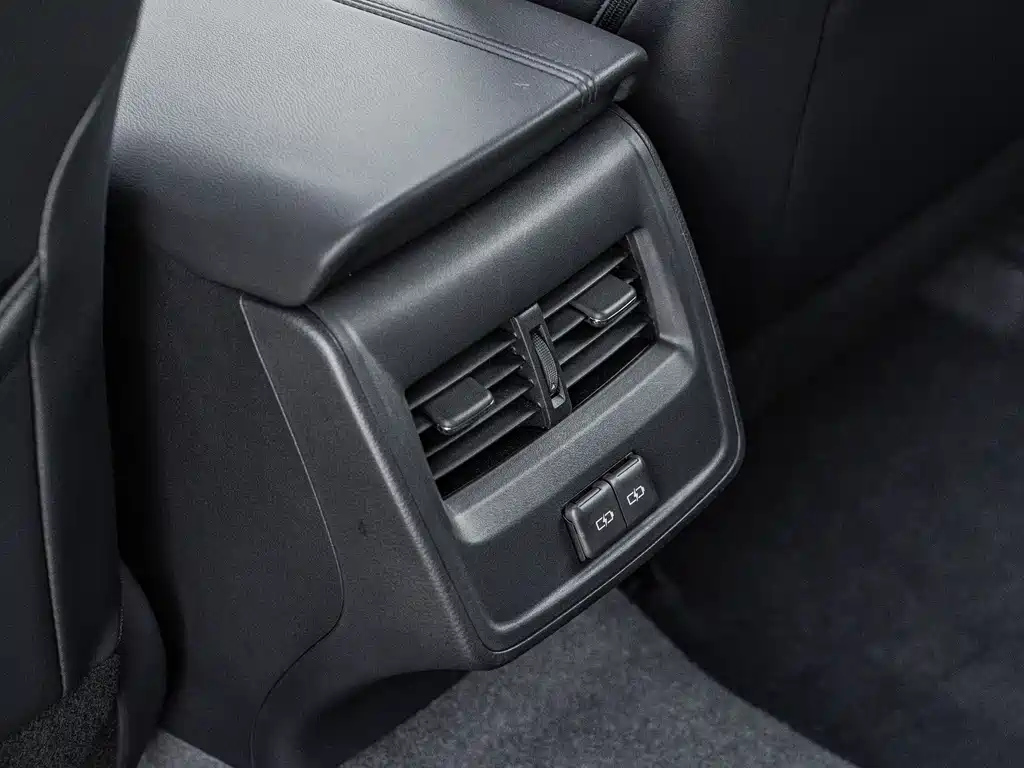 TOYOTA AVALON 2023