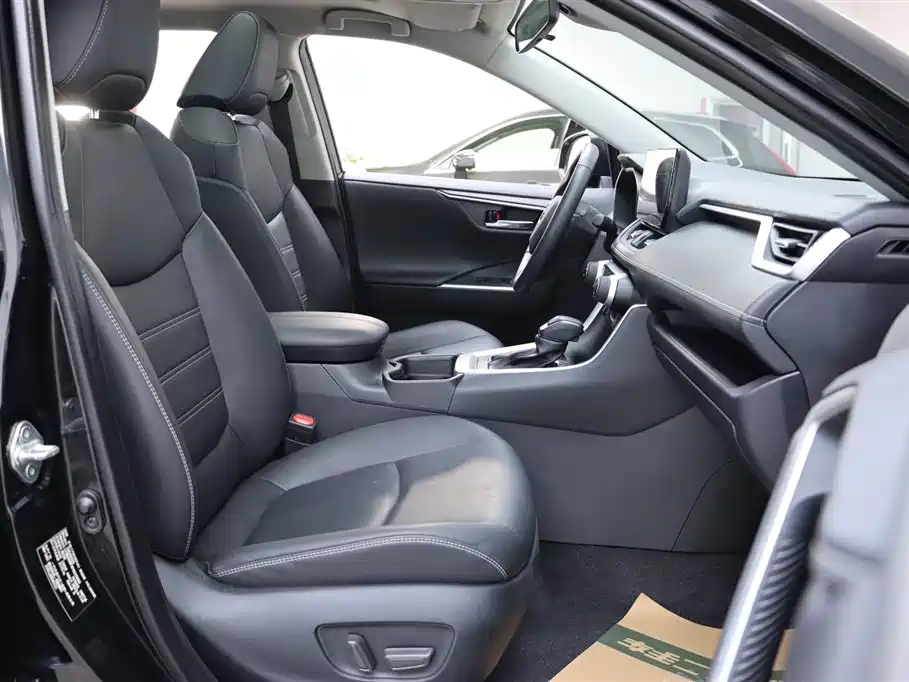 TOYOTA RAV4 RONGFANG 2023