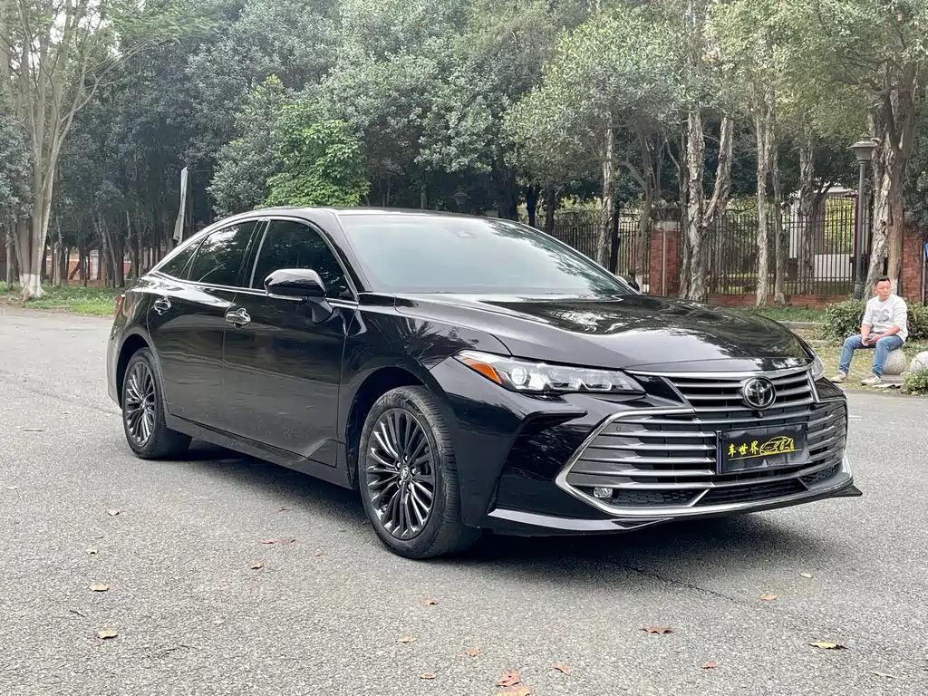 TOYOTA AVALON 2021