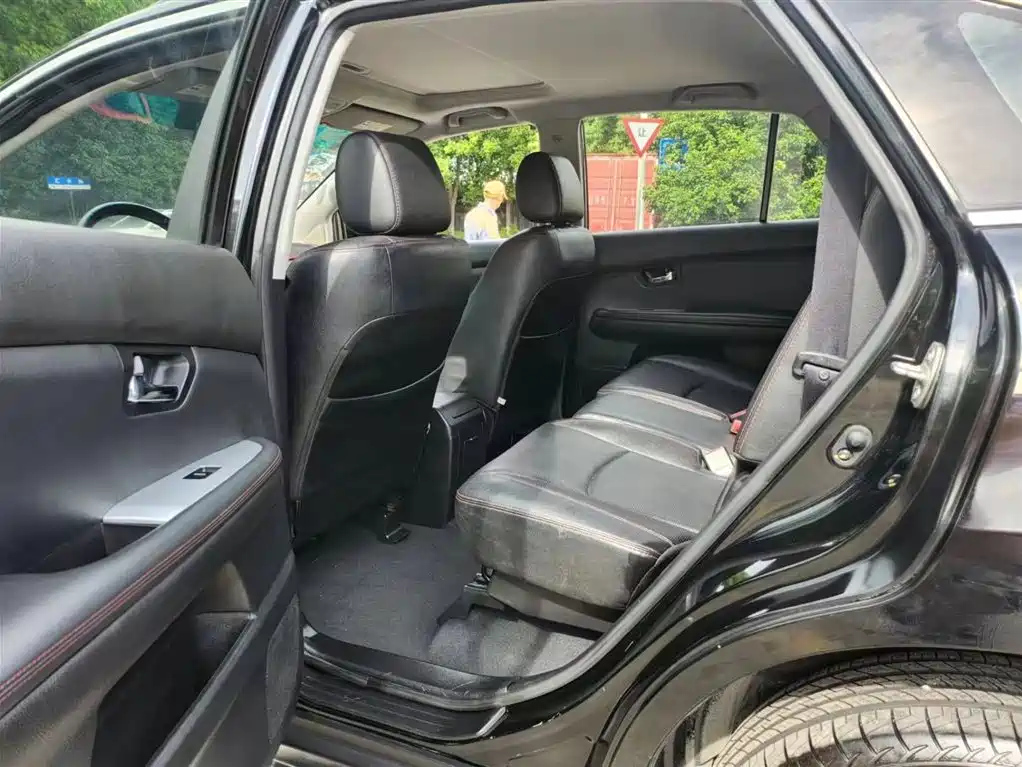 BYD S6 2015