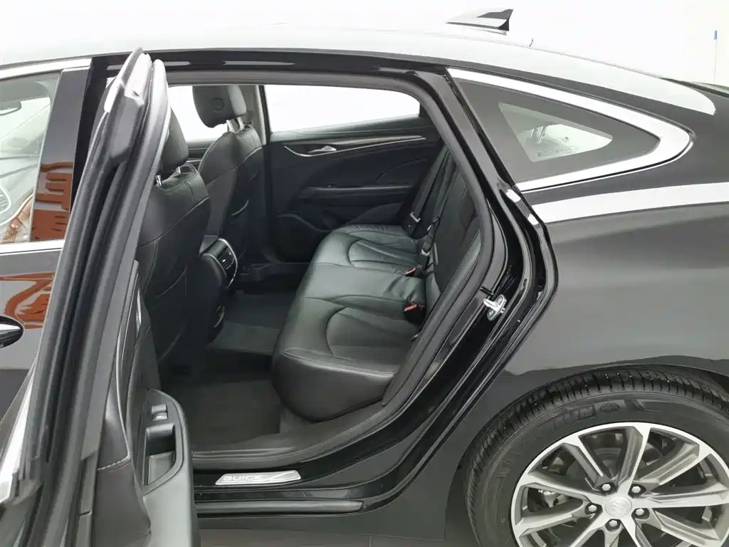 BUICK LACROSSE 2021
