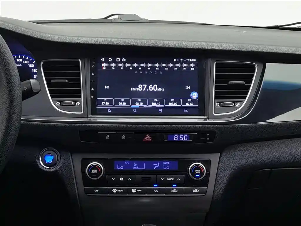 HYUNDAI MISTRA 2016