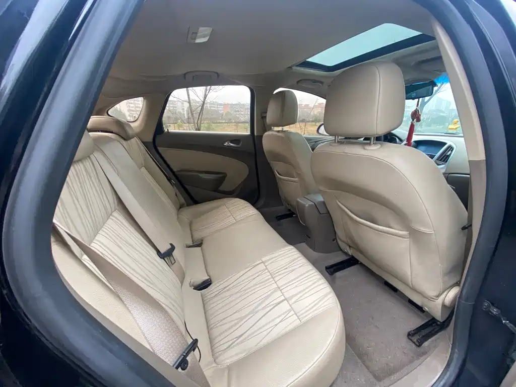 BUICK EXCELLE 2013