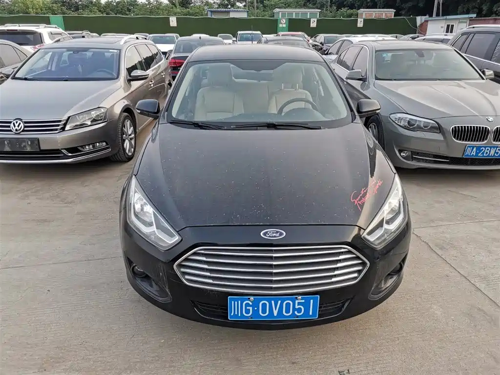 FORD ESCORT 2016
