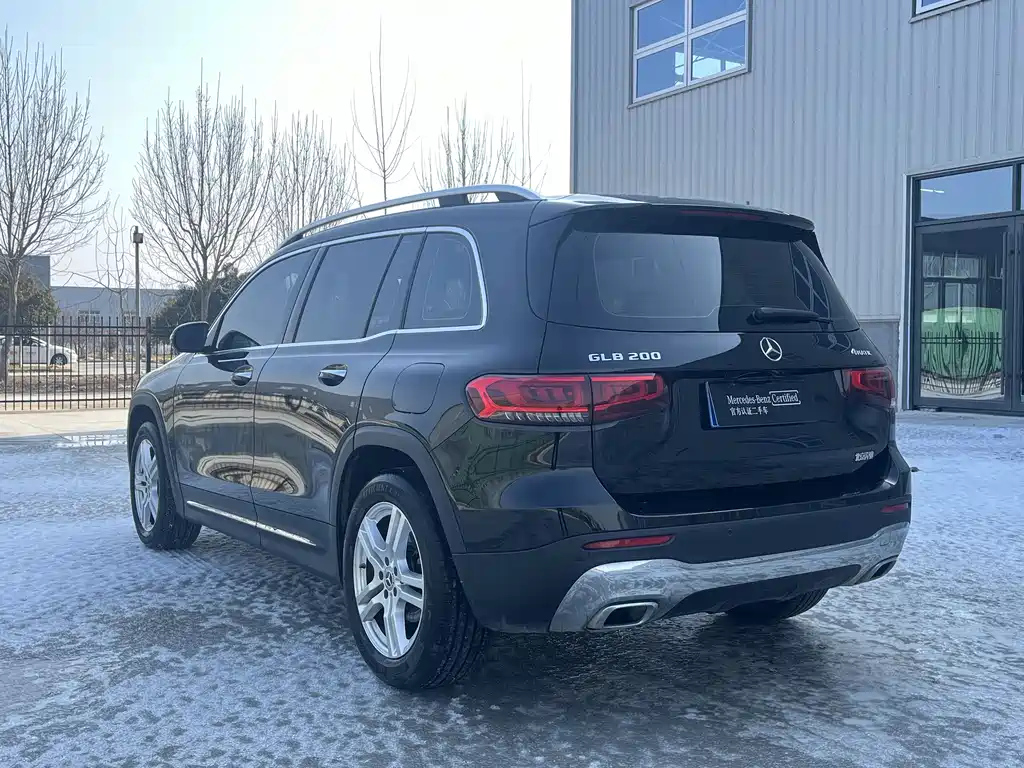 MERCEDES BENZ GLB 2022