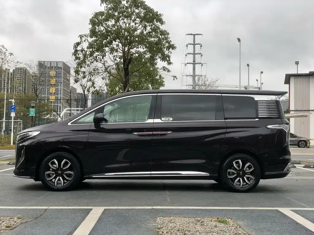 HONGQI HQ9 2023