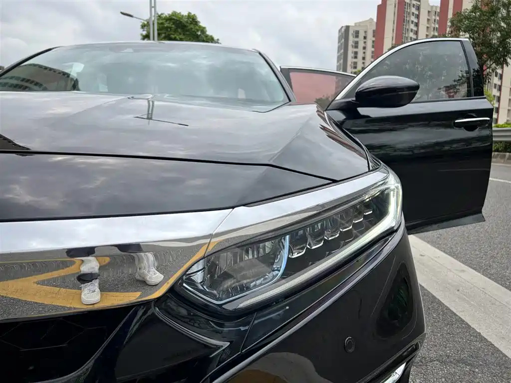 HONDA ACCORD 2018