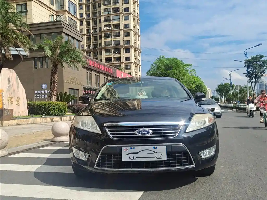 FORD MONDEO - WINNER 2011