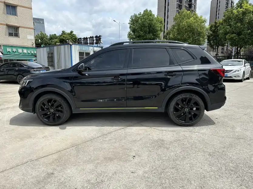 ROEWE RX5 2021