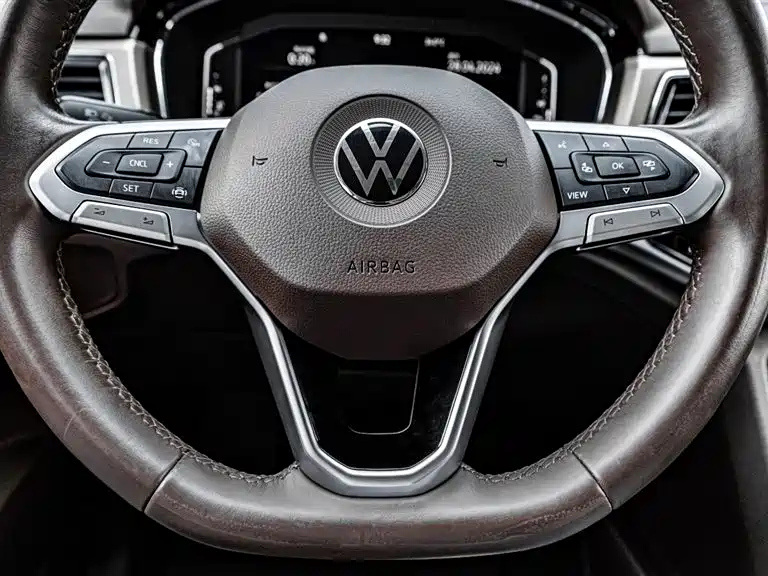 VOLKSWAGEN VILORAN 2022