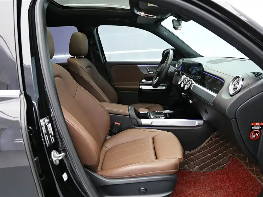 MERCEDES BENZ GLB 2020