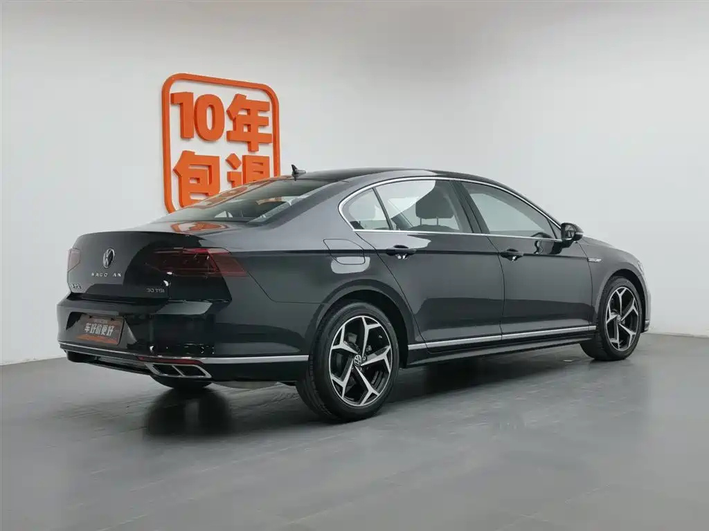 VOLKSWAGEN MAGOTAN 2023