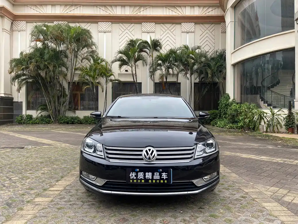 VOLKSWAGEN MAGOTAN 2015