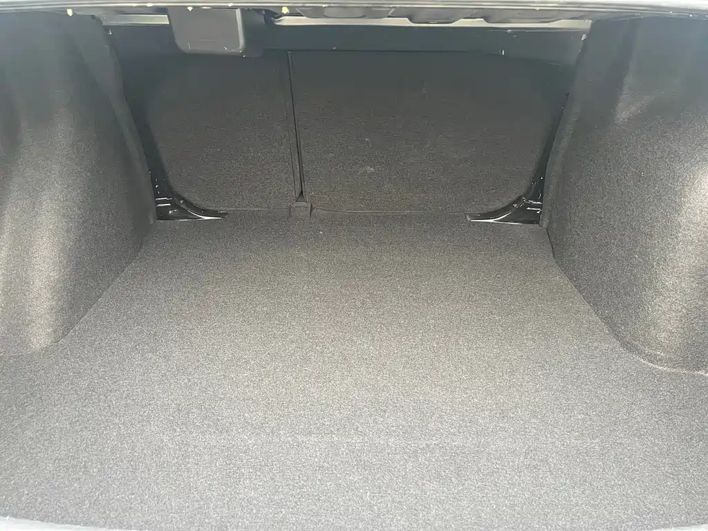 VOLKSWAGEN LAVIDA 2016