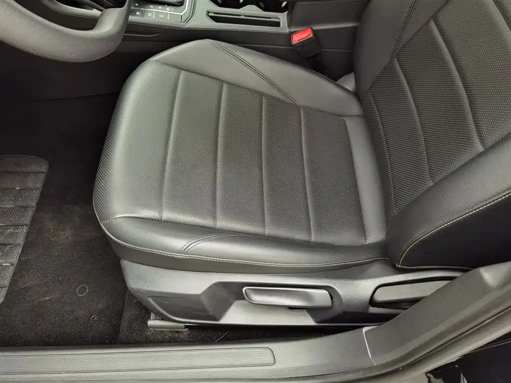 VOLKSWAGEN LAVIDA 2022