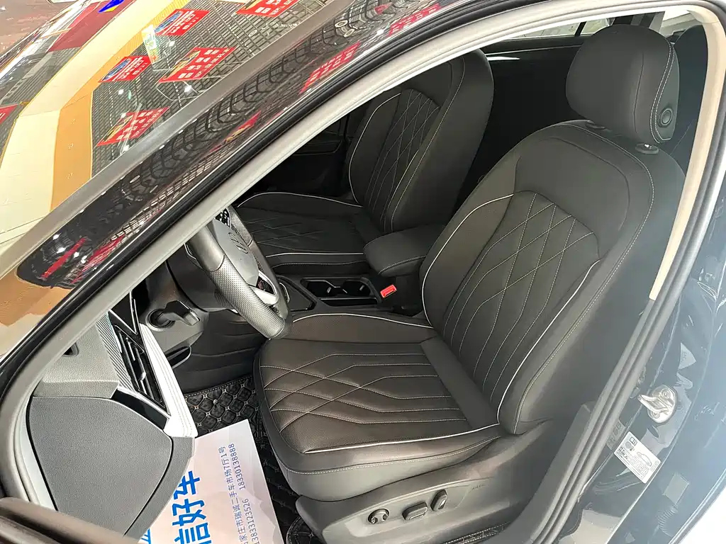 VOLKSWAGEN TIGUAN L 2022