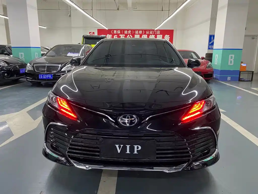 TOYOTA CAMRY 2023