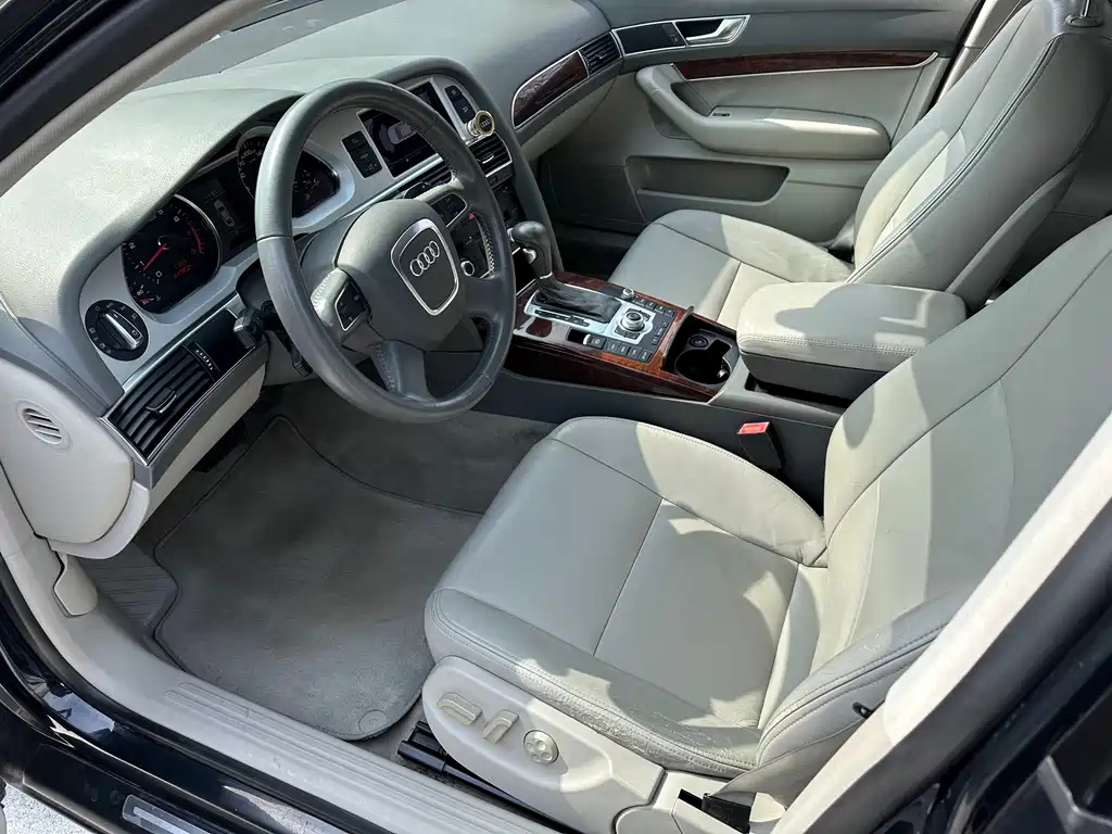 AUDI A6L 2012