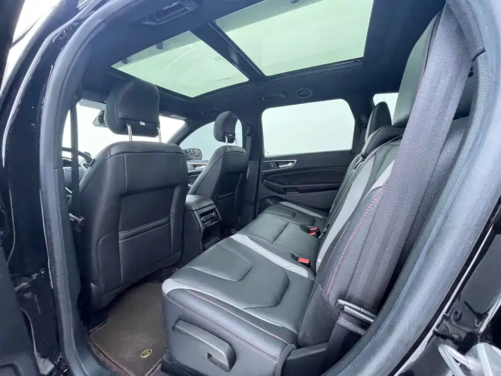 FORD EDGE 2019