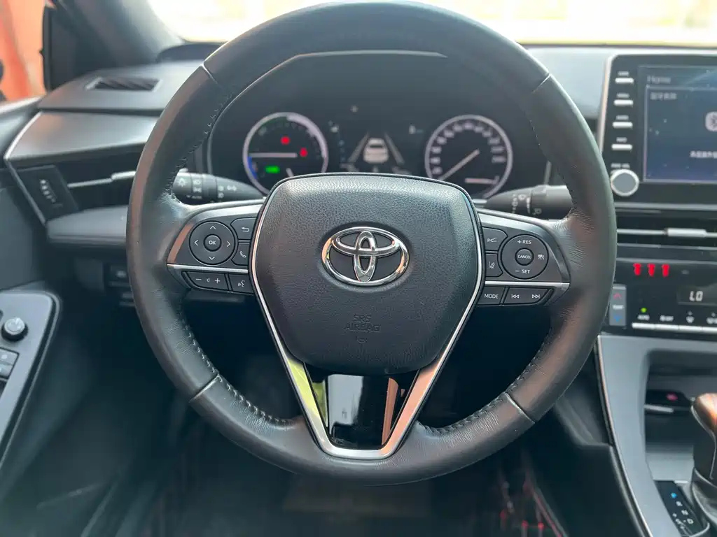 TOYOTA AVALON 2021