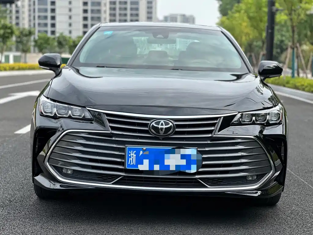 TOYOTA AVALON 2020