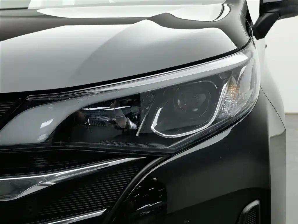 TRUMPCHI M6 2021