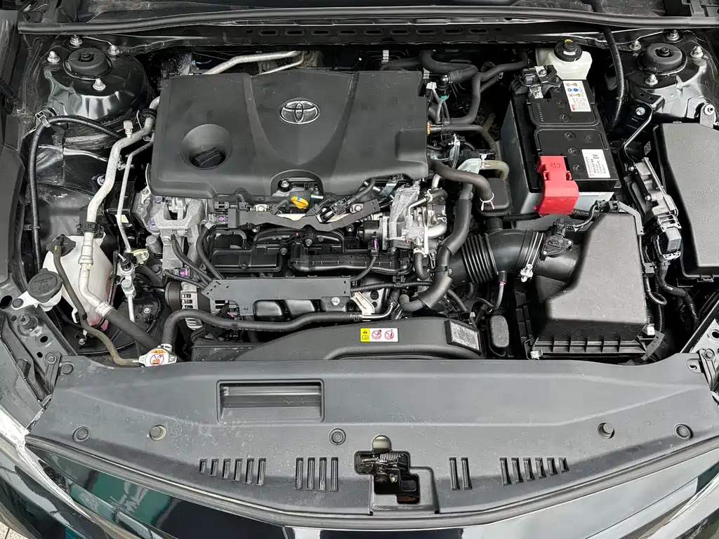 TOYOTA CAMRY 2020
