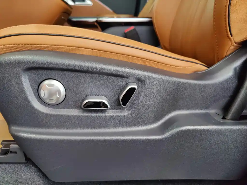 HONGQI HQ9 2023