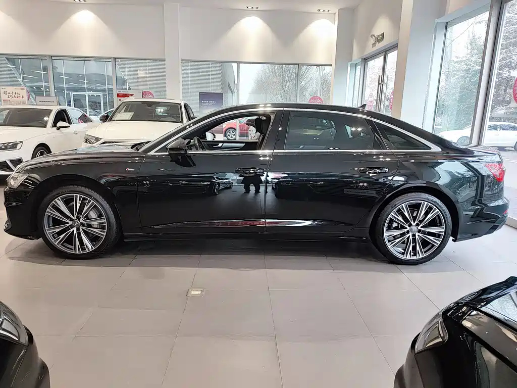 AUDI A6L 2021