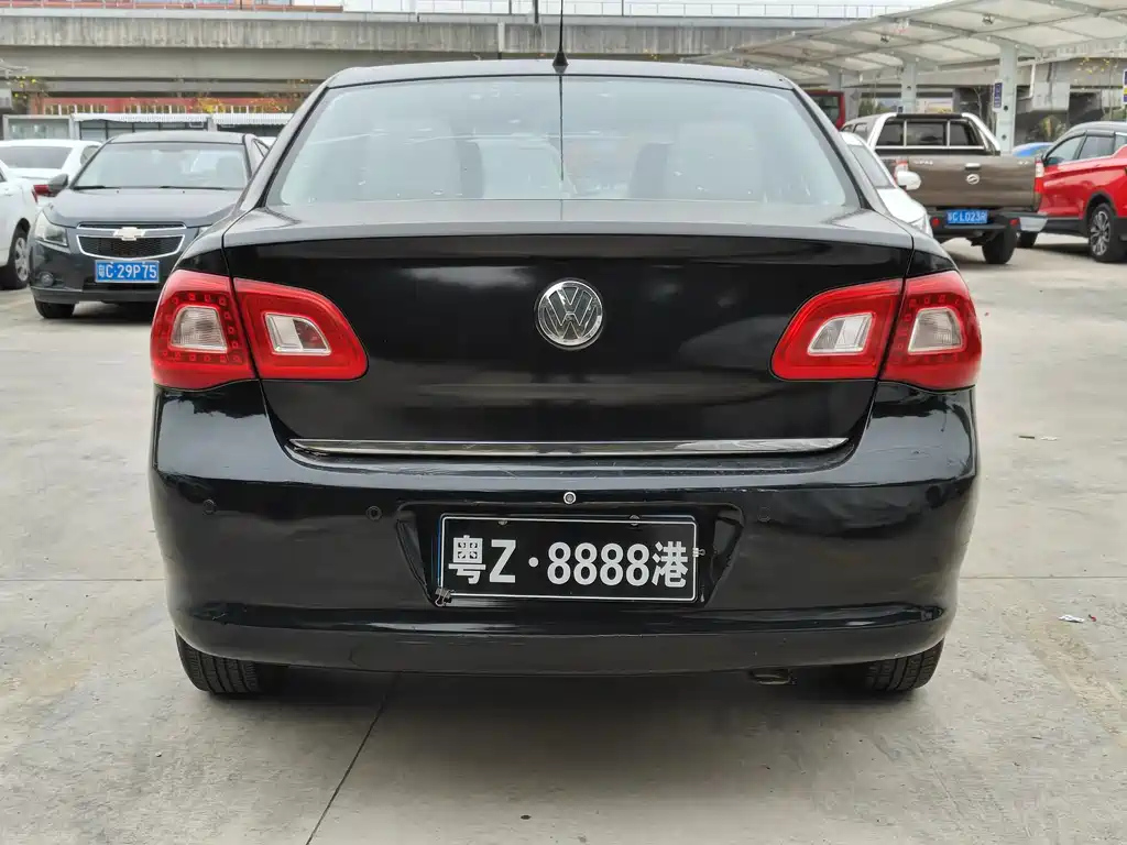 VOLKSWAGEN BORA 2009