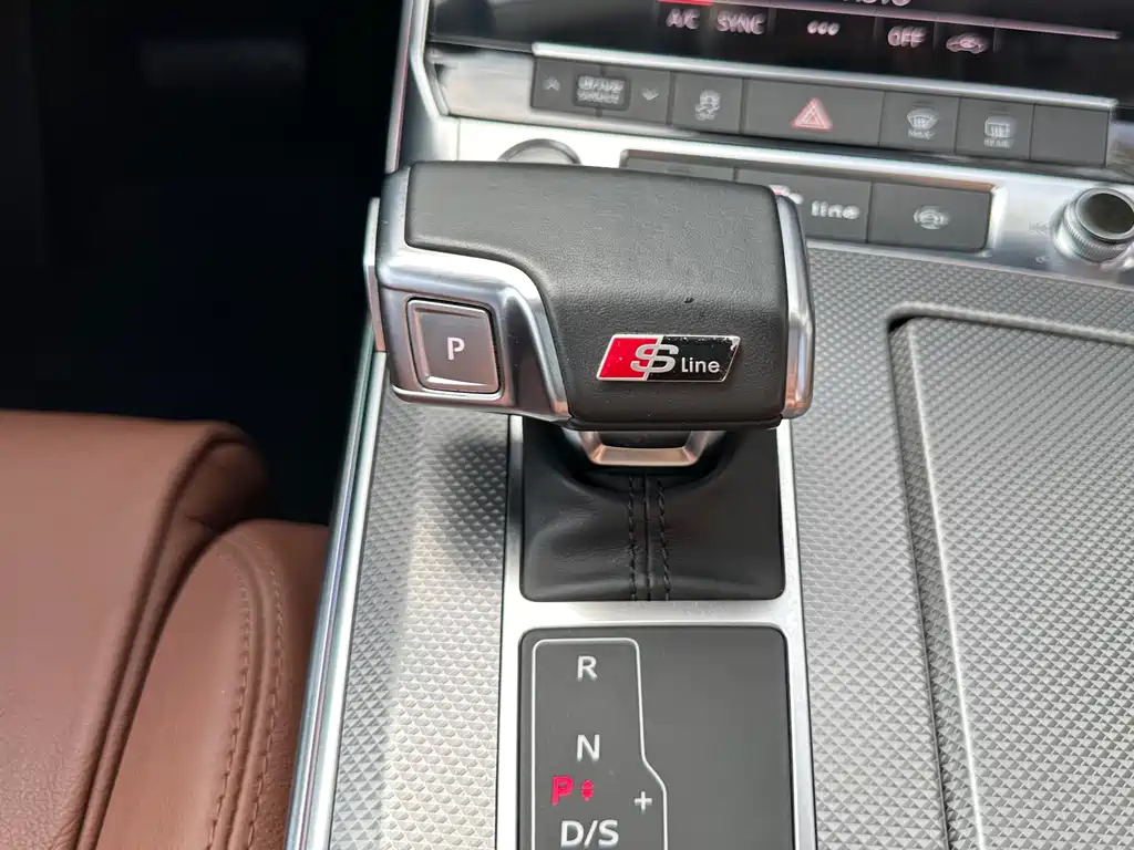 AUDI A6L 2021