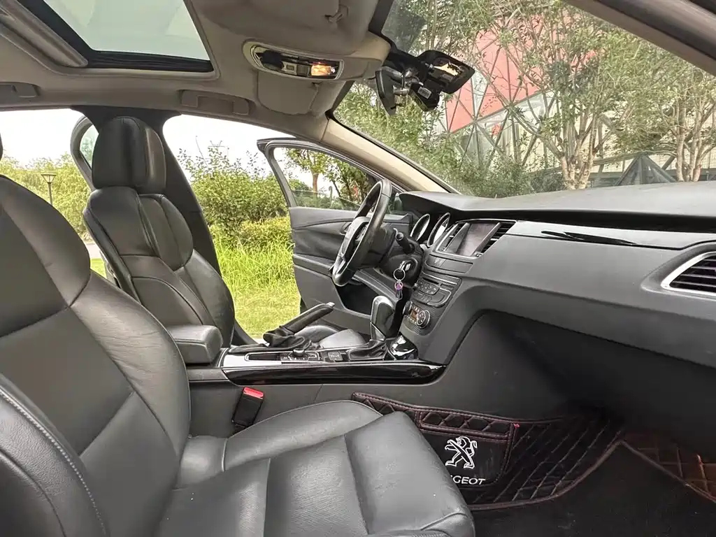 PEUGEOT 508 2011