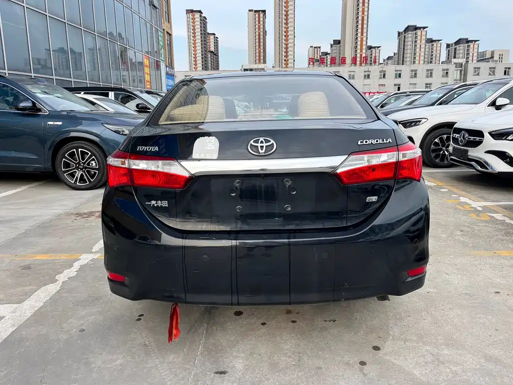 TOYOTA COROLLA 2014