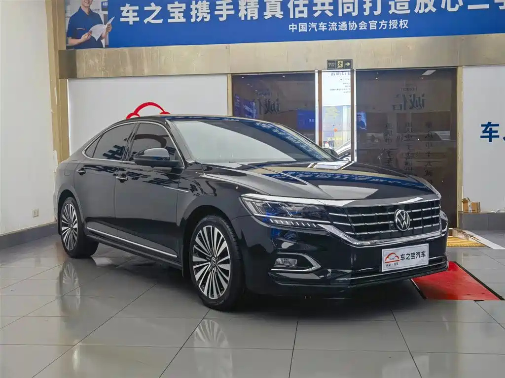 VOLKSWAGEN PASSAT 2021