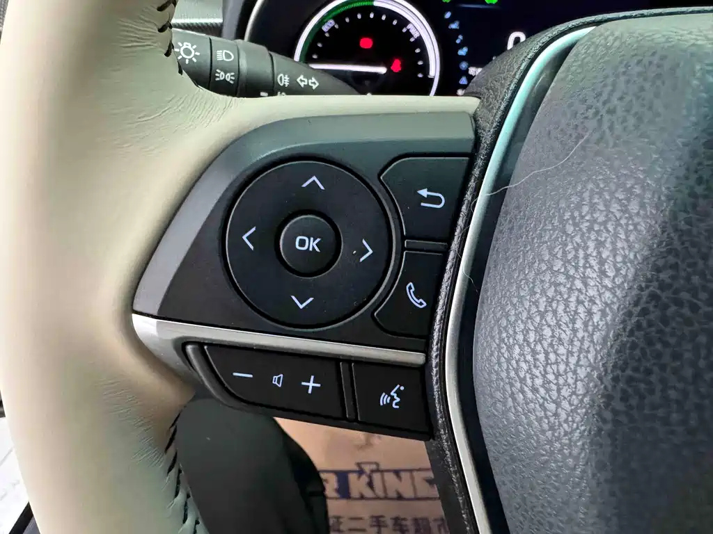TOYOTA AVALON 2021