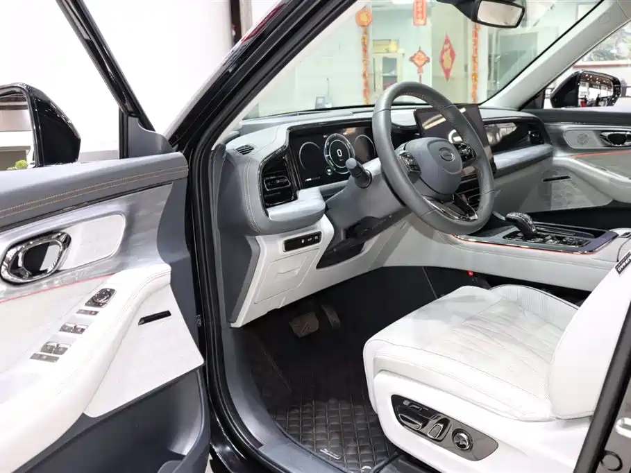 TRUMPCHI GS8 2022