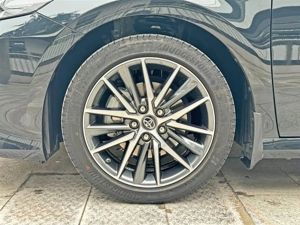 TOYOTA CAMRY 2022