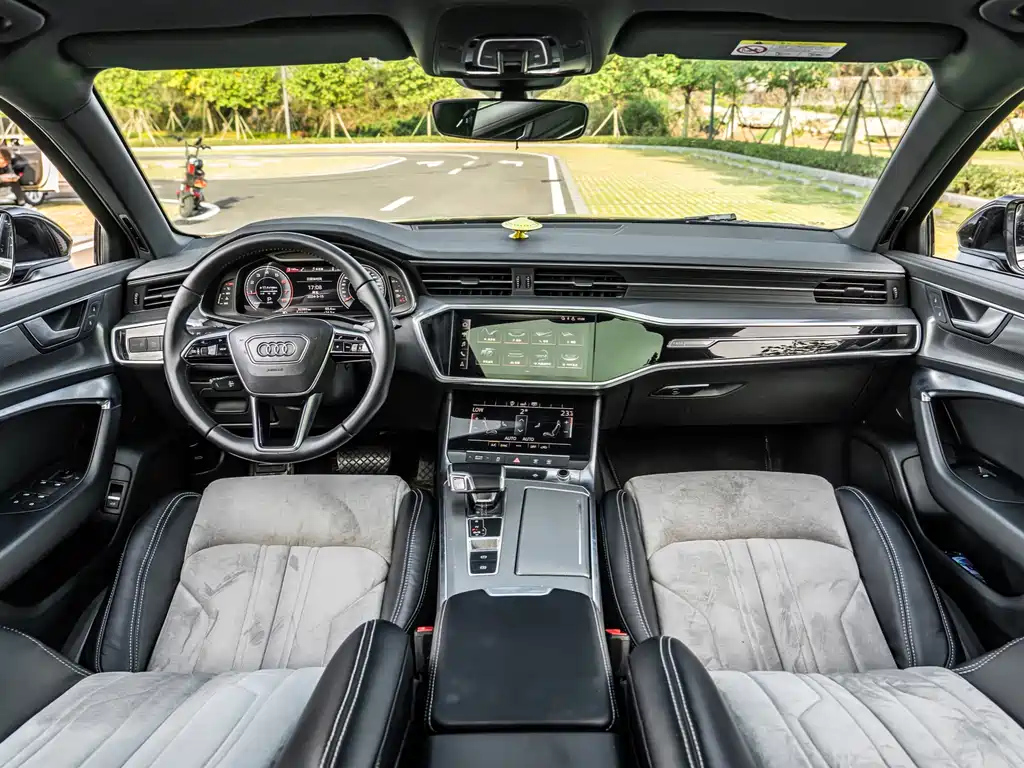 AUDI A6L 2020