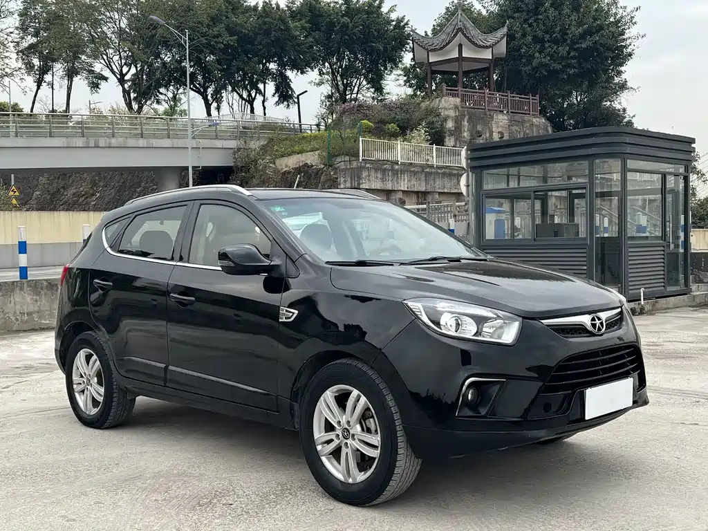JAC REFINE S5 2014