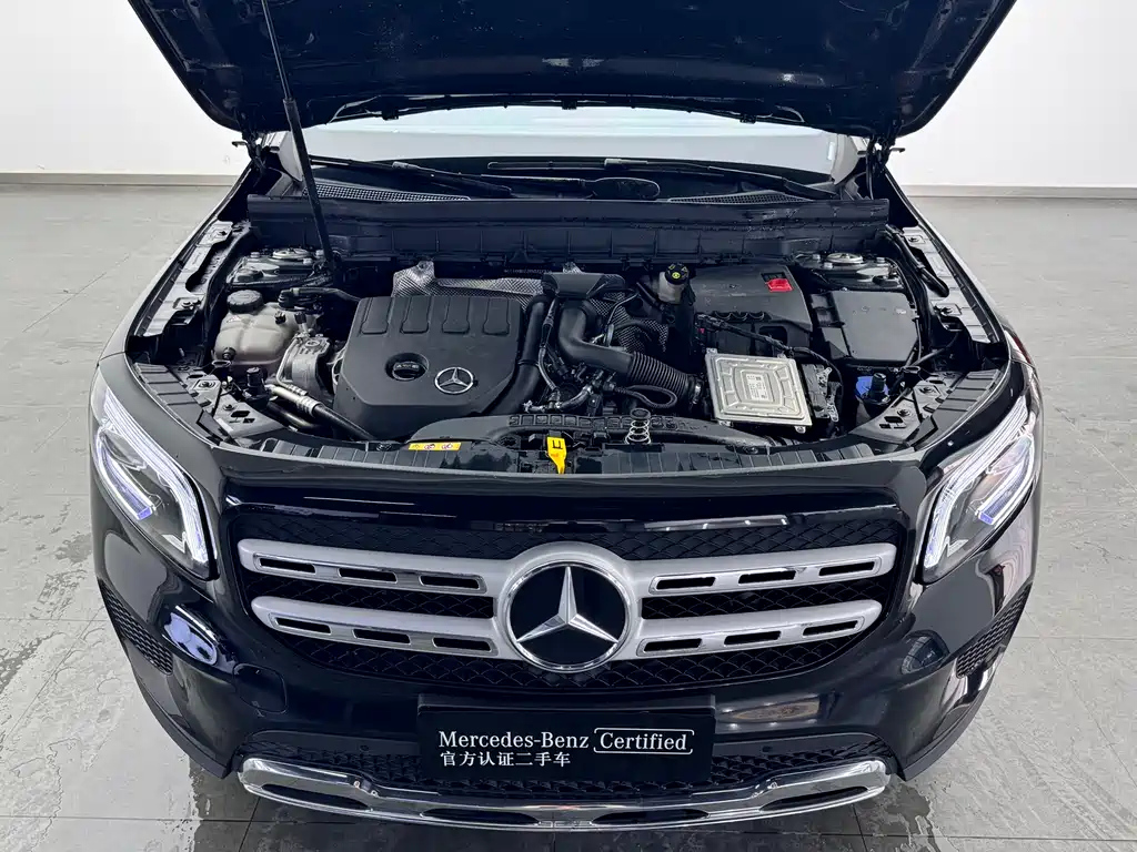 MERCEDES BENZ GLB 2021