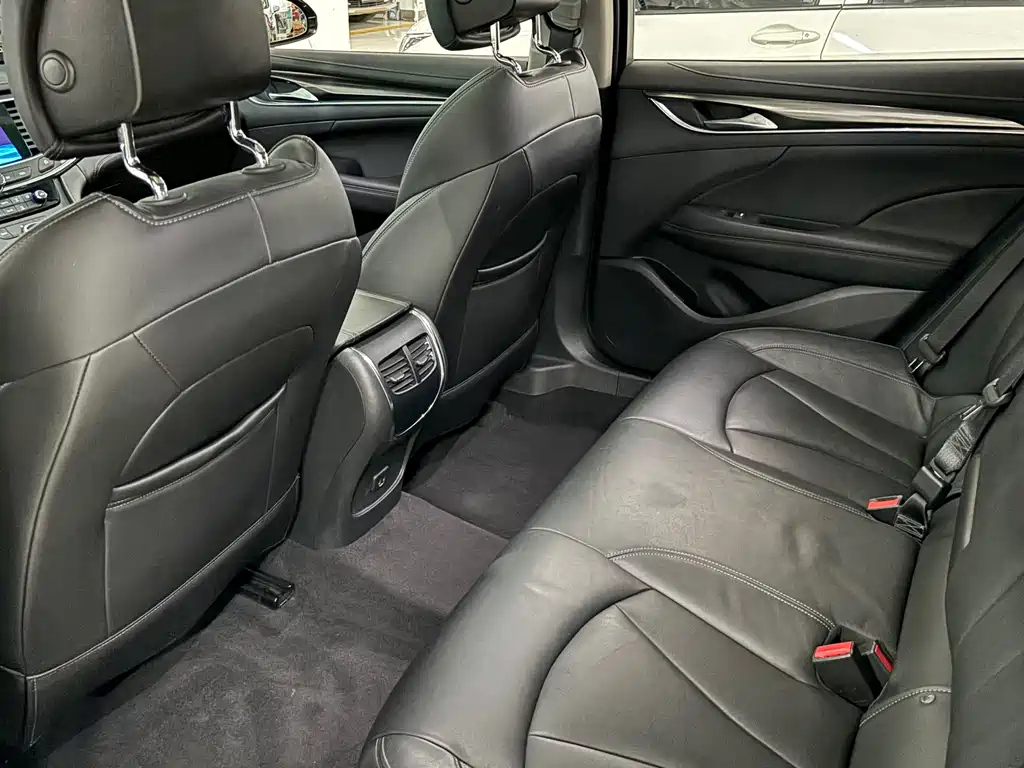 BUICK LACROSSE 2020
