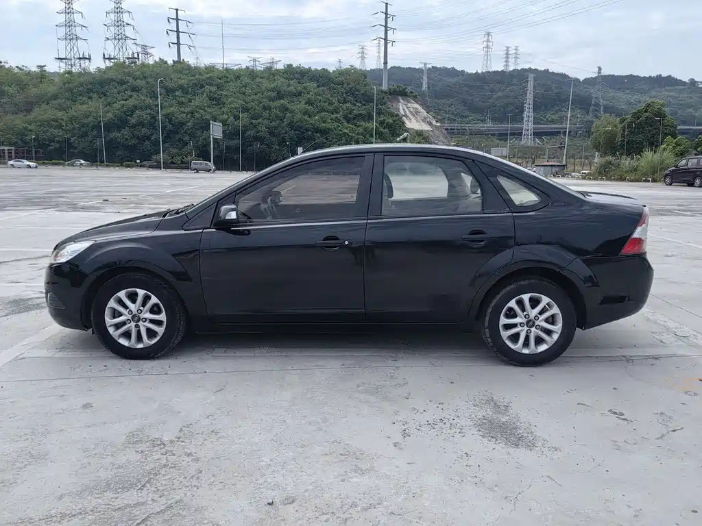 FORD FOCUS 2013