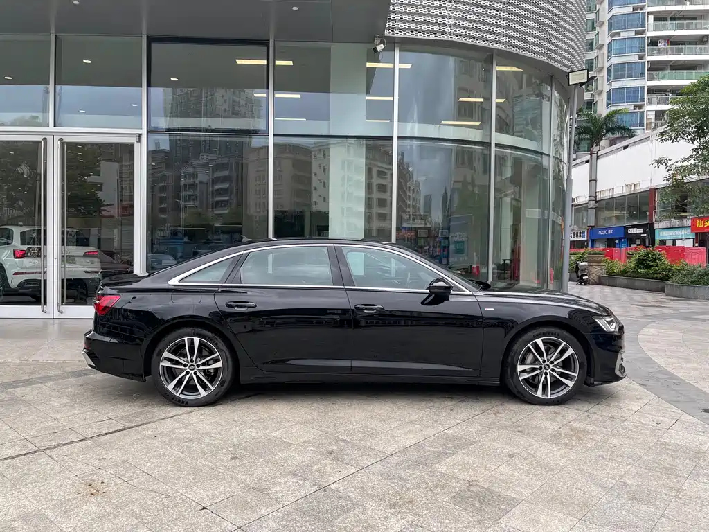 AUDI A6L 2023