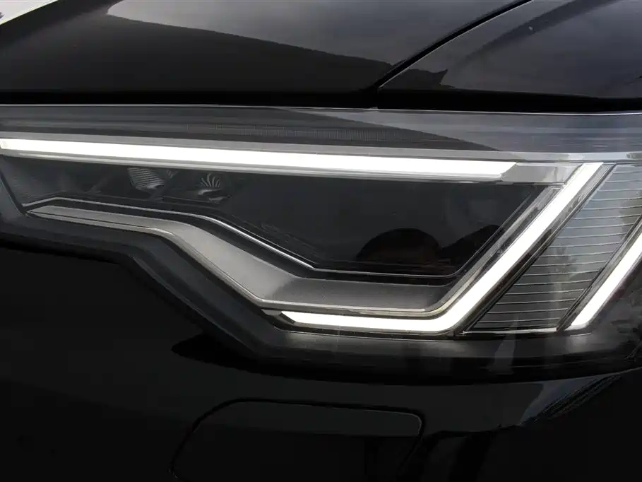 AUDI A6L 2023