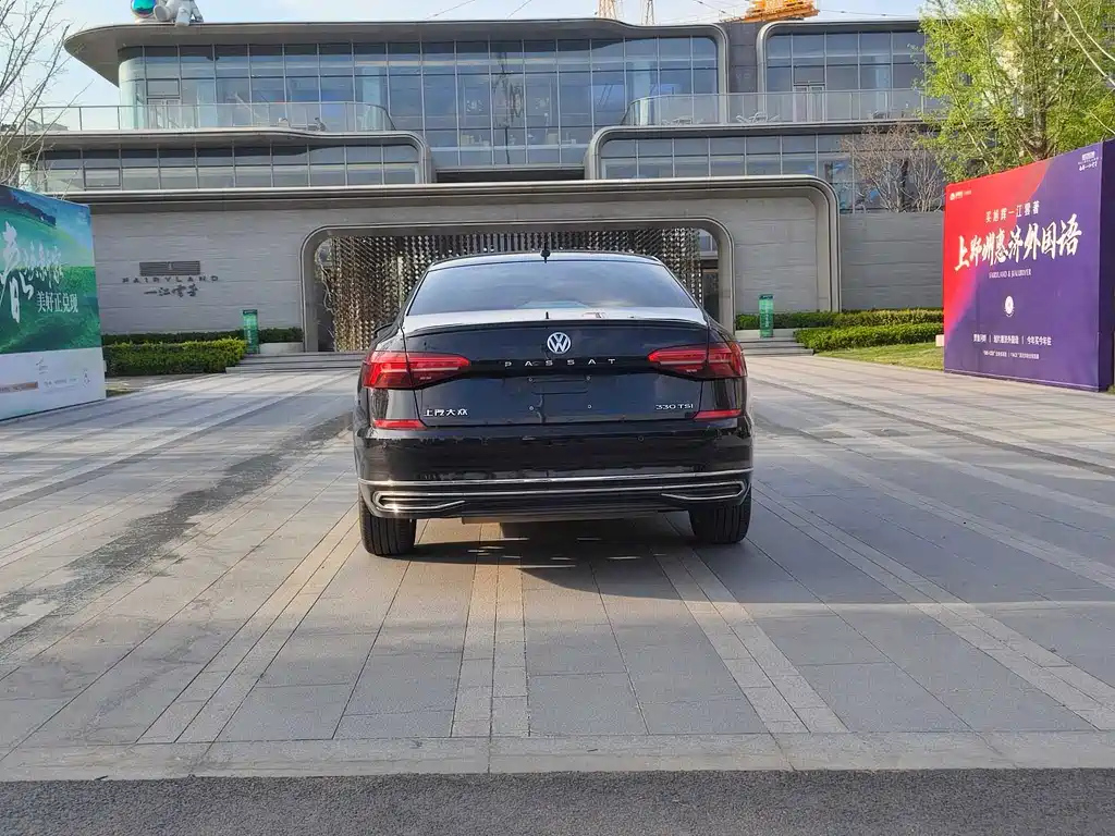 VOLKSWAGEN PASSAT 2020