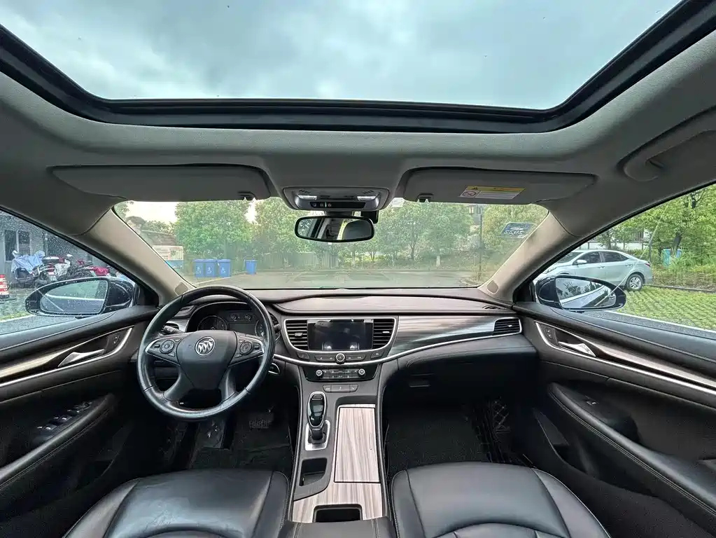 BUICK LACROSSE 2020