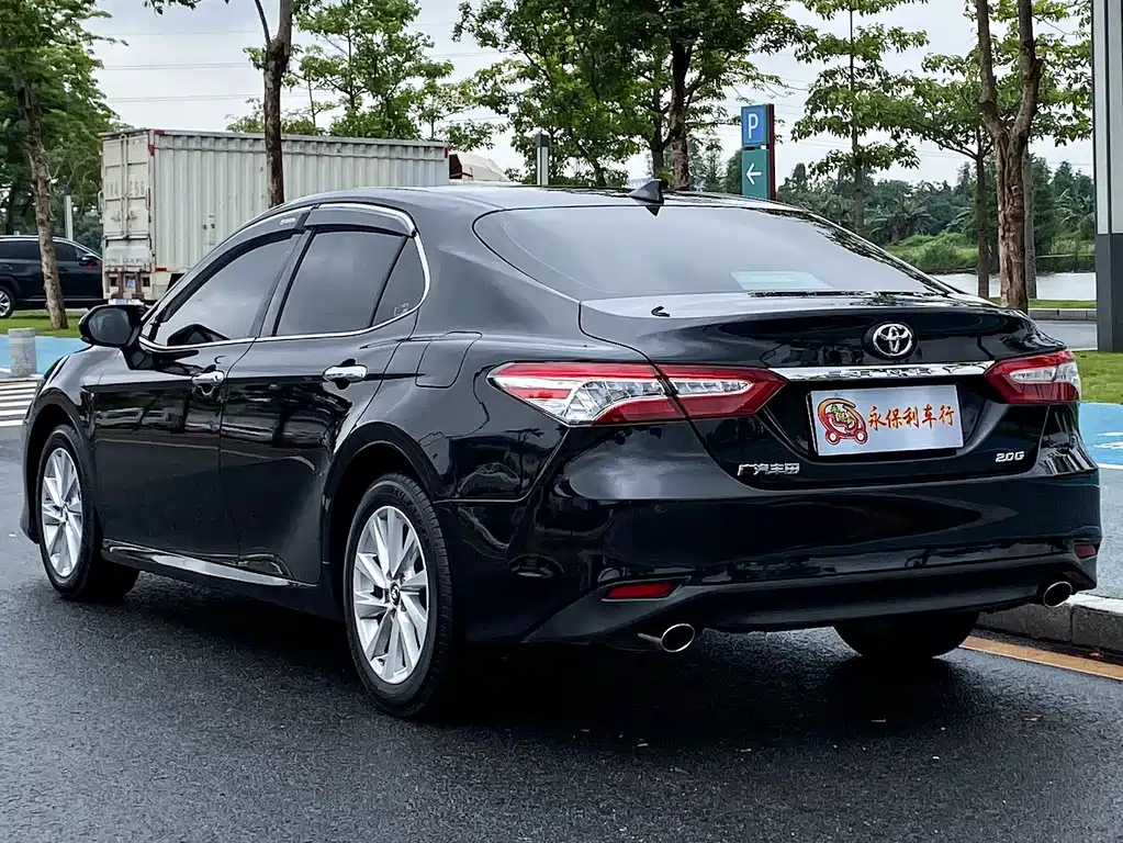 TOYOTA CAMRY 2022
